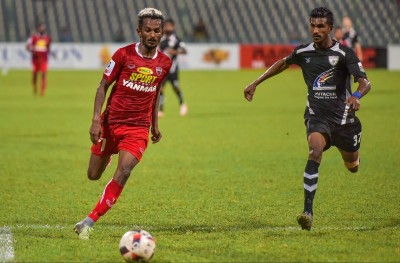 އީގަލްސް ބަލިކޮށް ޓީސީ ސެމީ އަށް