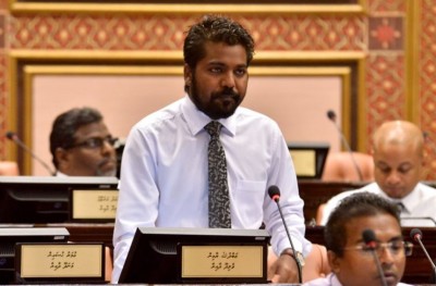 މެމްބަރު ޔާމީނާއި ލަތީފްގެ ނިންމެވުން ބަދަލުކުރެއްވީތަ؟