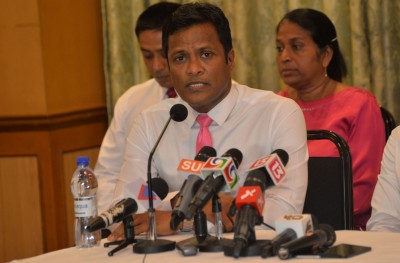 ނަޝީދާއި ނާޒިމް އަދި އިމްރާނަށް ޓެރަރިޒަމްގެ ދައުވާއެއް ނުކުރެވޭނެ: އުމަރު