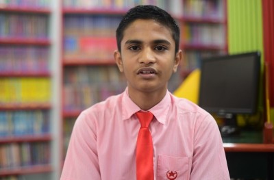 ގްރޭޑް 8، ހާސްނުވޭ، ޝައުގުވެރި އެތައް ކަމެއް