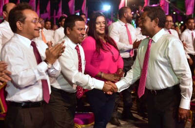ކޮލަމް ފަސް މިނިޓް: އަސްލު ސައިޒް ފެންނަން އަދި ގާތް ވެސް ނުވޭ!