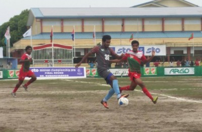 ޗެމްޕިއަން ފޭދޫ ބަލިކޮށް އޭދަފުށި ފައިނަލަށް