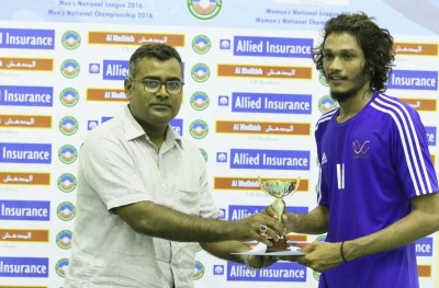 ޕޮލިސް ބަލިކޮށް ސްޓެލްކޯ ތިން ވަނަ އަށް