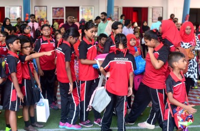 ޗުއްޓީ އަކީ ކުދިންނަށް ހޯދައިދޭ އުފަލެއް