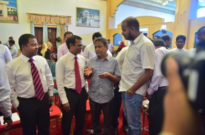 ރެޑް ވޭވް ކެފޭ ހުޅުމާލޭގައި ހުޅުވައިފި