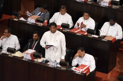 ލޯނު އެހީއާ އެކު ލަންކާގެ އިގްތިސާދު ދަނީ ހަމައަކަށް އެޅެމުން: އައިއެމްއެފް