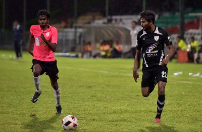 ޔުނައިޓެޑް ވިކްޓަރީ ބަލިކޮށް ފައިނަލުގެ ފުރަތަމަ ޖާގަ އީގަލްސް އަށް
