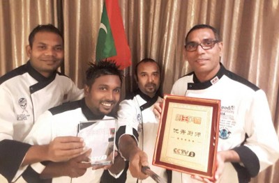 ޗައިނާގެ ކެއްކުމުގެ މުބާރާތަކުން ދިވެހި ޝެފުންނަށް ރަން ވަނަތަކެއް