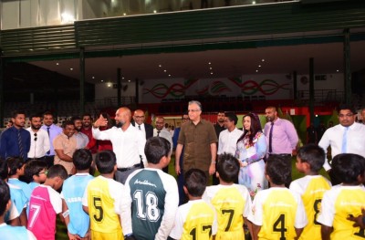 ޝެއިޚް ސަލްމާން ކުޅިވަރުގެ އިސް ފަރާތްތަކާ ބައްދަލުކުރައްވައިފި