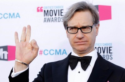 ހޮލީވުޑްގެ މަޝްހޫރު ޑައިރެކްޓަރެއްގެ ތައުރީފް "ޑިއާ ޒިންދަގީ" އަށް