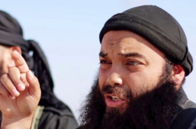 ކޯލީޝަނުގެ ވައިގެ ހަމަލާތަކުގައި އައިއެސްގެ އިސް ލީޑަރަކު މަރާލައިފި