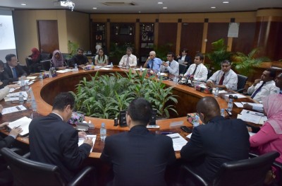 ކުނީގެ މައްސަލަ ހައްލުކުރަން ބޭންކުތަކުގެ އެހީއަށް ރާއްޖޭން އެދިއްޖެ