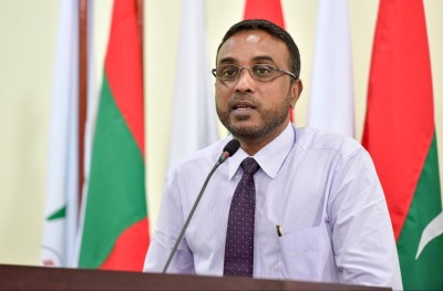 ފުވައްމުލަކުގެ ގިނަ ބަޔަކު ދެކެނީީ ކޮރަޕްޝަން ނައްތާލަން ދީނީ އަގީދާ ވަރުގަދަ ކުރަންޖެހޭ ކަމަށް: ދިރާސާ