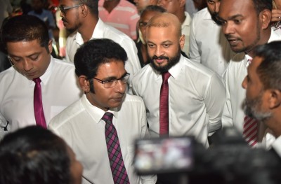 ރާއްޖޭގައި ކޮރަޕްޝަން ދަނީ އާދައިގެ ކަމަކަށް ވަމުން: ފާރިސް
