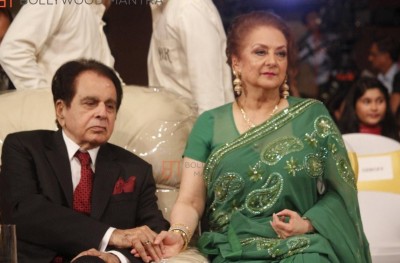 ދަރިއަކު ނެތަސް ހިތާމައެއް ނުކުރަން: ސާއިރާ ބާނޫ