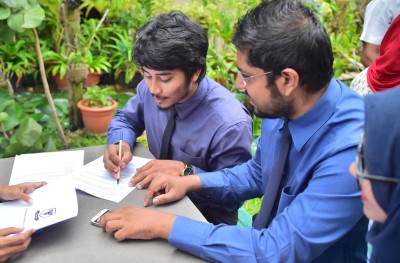 ވިލާ ކޮލެޖުގެ ކޯސްތަކަށް ކުރިމަތިލުމުގެ މުއްދަތު އިތުރުކޮށްފި