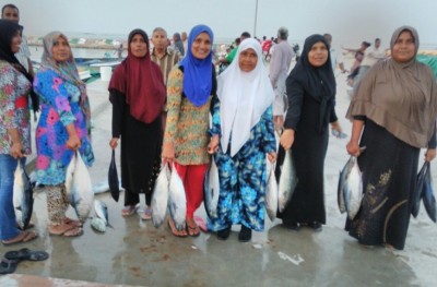 ކީއްވެ ފިރިހެނުންނަށް ދޫކުރަންވީ؟ ގޮއިދޫ އަންހެނުން މަހަށް