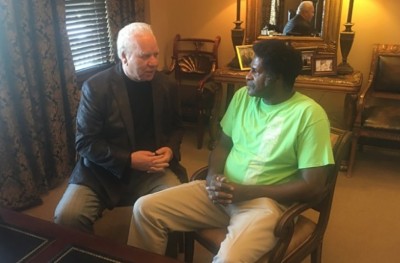 ނުހައްގުން ޖަލުގައި 31 އަހަރު، ބަދަލަކަށް ލިބުނީ 75 ޑޮލަރު