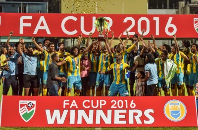 2016: އިންތިހާބީ މައްސަލަތަކާއި ކާމިޔާބީގެ އަހަރެއް