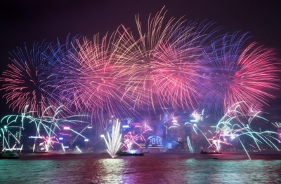 ދުނިޔޭގެ އެކި ހިސާބުތަކުގައި އާ އަހަރުގެ ފެށުން ފާހަގަކޮށްފި