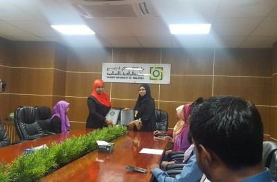 އިސްލާމިކް ޔުނިވާސިޓީގައި ޓީޗިން ހަދާ ދަރިވަރުން ތަމްރީނުކުރަން އެކްސެލް ސްކޫލާއެކު ސޮއިކޮށްފި