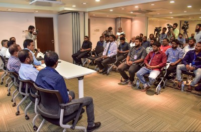 ނިއުގެ ޗެއާމަނަކަށް ޒިޔާދު، އަމާޒަކީ ހުރިހާ ތަށްޓެއް ކާމިޔާބުކުރުން