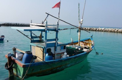 ލަންކާގެ މަސްބޯޓު މަކުނުދޫ ބޭރުން ފެނިއްޖެ، އެކަކުގެ ހާލު ދެރަ