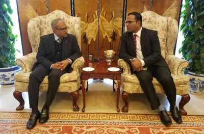 ފޮރިން މިނިސްޓަރު އާސިމް ފުރަތަމަ ފަހަރަށް ޗައިނާ އަށް ވަޑައިގެންފި