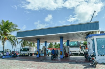 އެސްޓީއޯ އިން ޕެޓްރޯލް ލިޓަރަކުން 30 ލާރި ބޮޑުކޮށްފި