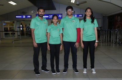 އަމާޒަށް ބަޑިޖެހުމުގެ ތަމްރީން ހަދަން ޒުވާން ތިން ޝޫޓަރުން ކުވޭތަށް