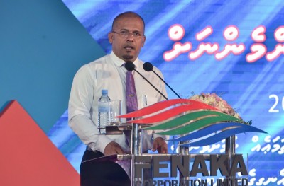 ސަރުކާރުގެ ކުންފުނިތަކުން ޑޮލަރުގެ މުއާމަލާތްތައް ގަވާއިދާ ޚިލާފަށް!