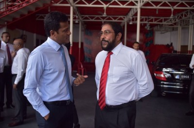 އިދިކޮޅު ހަމައެކަނި ކެންޑިޑޭޓަކީ "ތިމަން މަނިކުފާނު"
