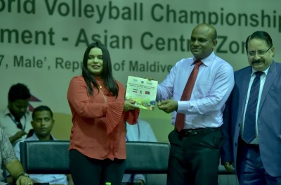 ނޭޕާލް އަތުން ބަލިވެ ރާއްޖޭގެ ފޯކަސް އީރާން މެޗަށް