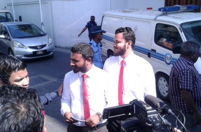 ރާއްޖެ ޓީވީގެ ނޫސްވެރިންނަށް ހުކުމް ކުރުމާ ގުޅިގެން އިނގިރޭސި ސަފީރު ކަންބޮޑުވުން ފާޅުކުރައްވައިފި