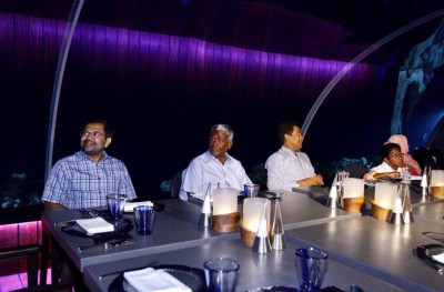 ކަނޑުއަޑީގެ އެންމެ ބޮޑު ރެސްޓޯރަންޓް ހިމެނޭ ހުރަވަޅި ރިސޯޓް، ރައީސް ހުޅުއްވައިދެއްވައިފި