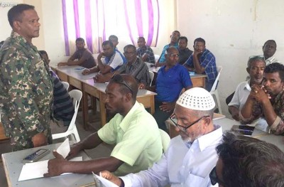 ދޯނިތައް އަޅާފައި މަސްވެރިން ނިޔަމި ކޯހުގައި