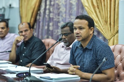 އަދީބާ ހަމައިން ފިސްތޯލައިގެ މައްސަލަ އޮބުނީތަ؟