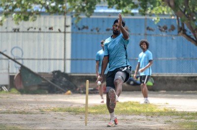 ގައުމީ ކްރިކެޓް ކެޕްޓަން ހަސަން މެލޭޝިއާ ޓީމަކަށް