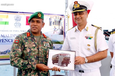 ދިވެހި ސިފައިންގެ ބައެއް އުޅަނދުތަކަށް ބޭނުންވާ ތަކެތި އިންޑިއާ އިން ހަދިޔާކޮށްފި