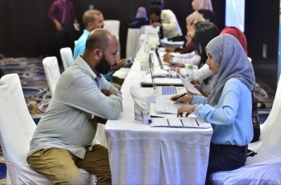 ހުޅުމާލޭގެ ދެވަނަ ފިޔަވަހިން ބިން ގަންނަން 300 އަށް ވުރެ ގިނަ މީހުން ރަޖިސްޓްރީކޮށްފި