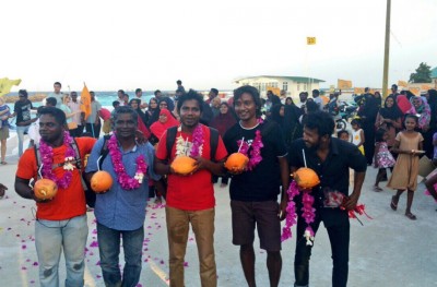 އުކުޅަހުން ހައްޔަރުކުރި ހަ މީހުން ދޫކޮށްލައިފި