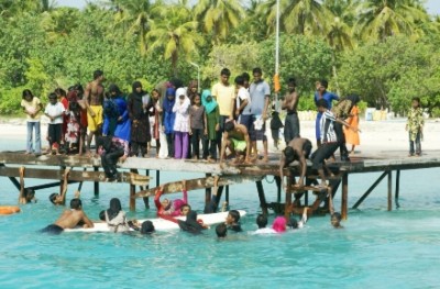 ރަށްރަށް ފަޅުވުމާއި އާބާދުވުމާ ގުޅިފައި ހުރި ވާހަކަތައް، މިއީ ތެދެއް ބާ؟