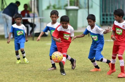 17 ސްކޫލާ އެކު މައިލޯ ކިޑްސް ފިއެސްޓާ ފަށައިފި