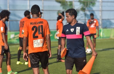މާޒިޔާއާ ދެކޮޅަށް ނުކުތުން: އީގަލްސް އަށް ޗެލެންޖެއް