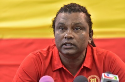 ވިކްޓަރީއާ ހަވާލުވެ ސުޒޭން ދިނީ ވާދަވެރިންނަށް މެސެޖެއް