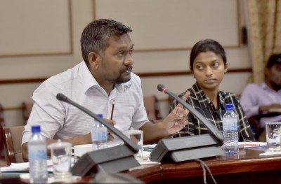 ކޮމެޓީން ފާސްކުރީ ސިނގިރޭޓް ފޮއްޓަކުން 20ރ. ބޮޑުވާ ގޮތަށް