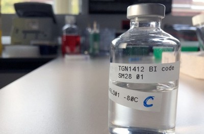 އަޖުމަ ބަލަން ދިން ބޭހަކުން ބޮޑު ބިރުވެރިކަމެއް