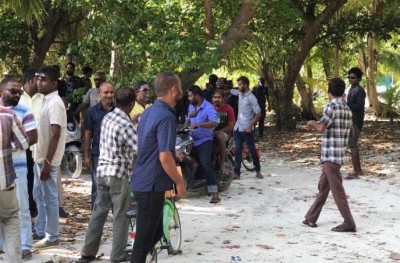 ފ. އަތޮޅުގެ މައްސަލާގައި ބިލެތްދޫގައި އިހުތިޖާޖު ކުރަނީ، ބައެއް މީހުން ހައްޔަރުކޮށްފި