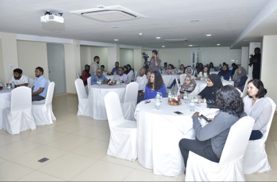 އަލިފުޅު ތުއްތު ފައުންޑޭޝަންގެ އެހީ ހަތް ޖަމިއްޔާއަކަށް