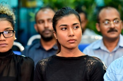 ތަމްސީލްތަކުން ނުކުތް "އިލް ނޮއިސް"ގެ ކުޅަދާނަ ތިން އެކްޓަރުން